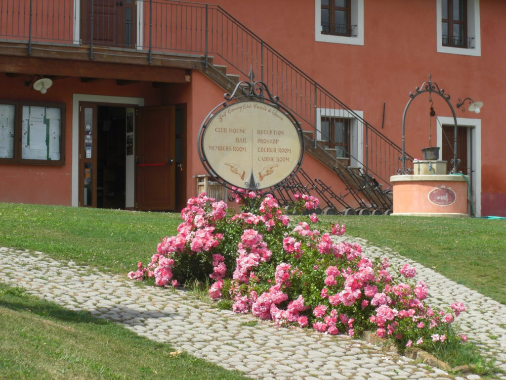 Castello di Spessa Clubhaus
